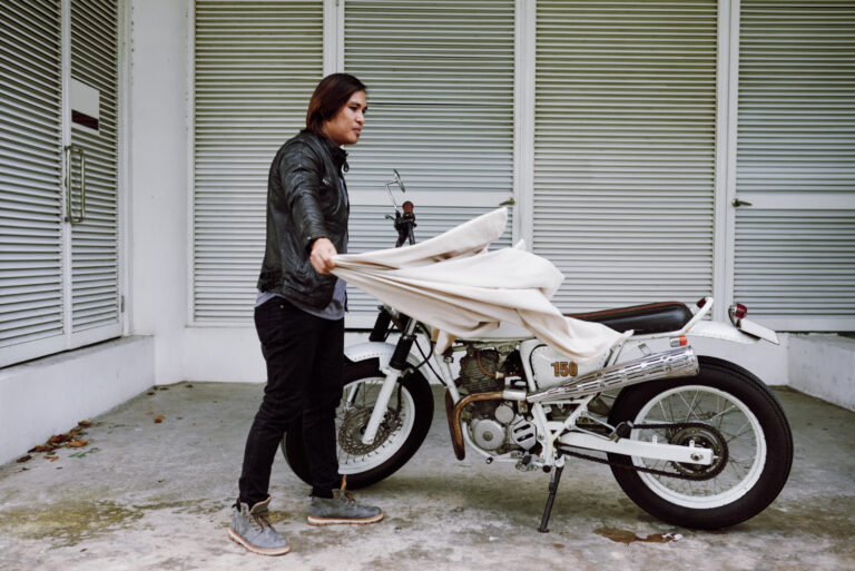 Moto o scooter fermi da anni: quali sono i rischi?
